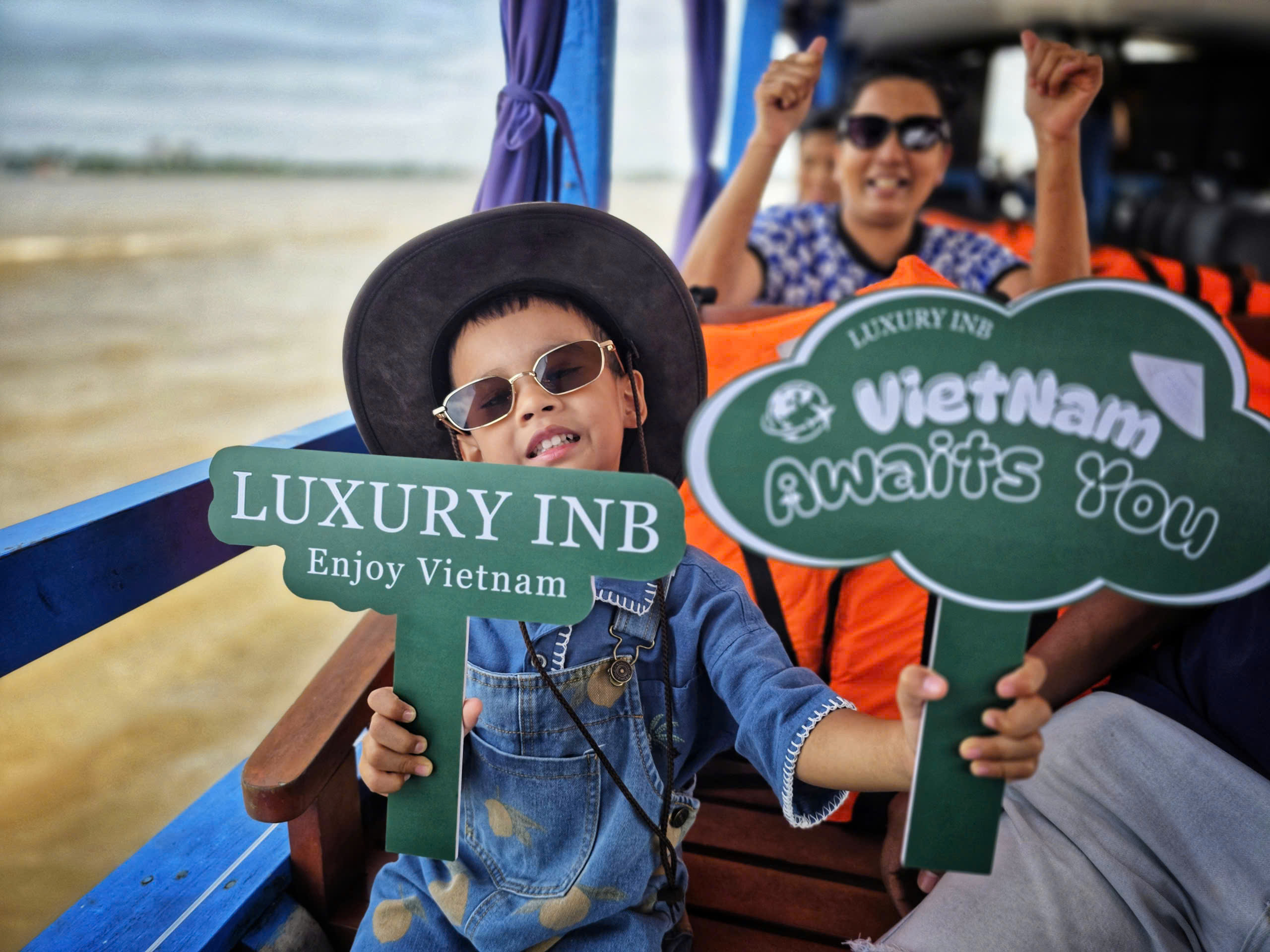 Khách hàng của LUXURY INB 1